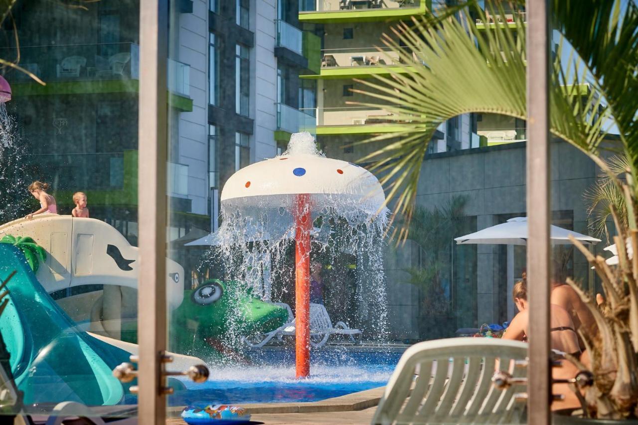 Nasty 24 Aparthotel Pool & Spa Mamaia Nord 那沃达利 外观 照片